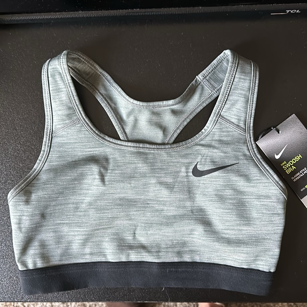 NWT Nike Swoosh Sports Bra - Size Small